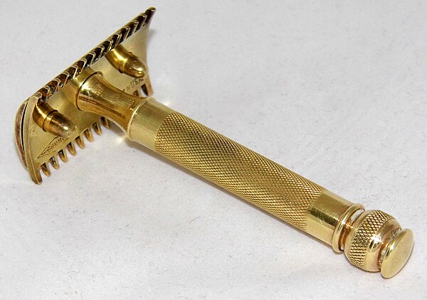 "Old type" Gillette safety razor, made between 1921 and 1928