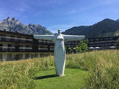 Kunst im öffentlichen Raum, Landart, Skulpturen