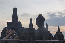 Wisatawan Mancanegara di Borobudur