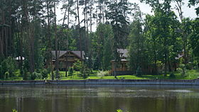 Zhukiv hutir - lago.JPG