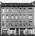 Apartment building in closed development