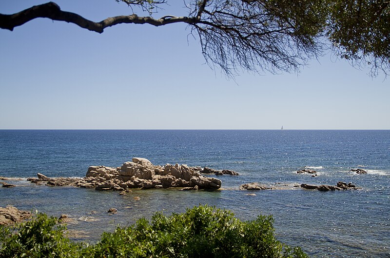 File:08040 Santa Maria Navarrese, Province of Ogliastra, Italy - panoramio.jpg