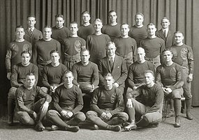 1921 Michigan Wolverines football team.jpg