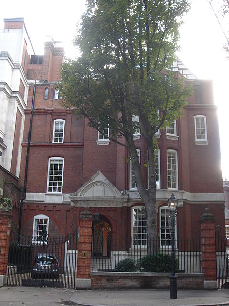 File:1 Palace Green 01.JPG