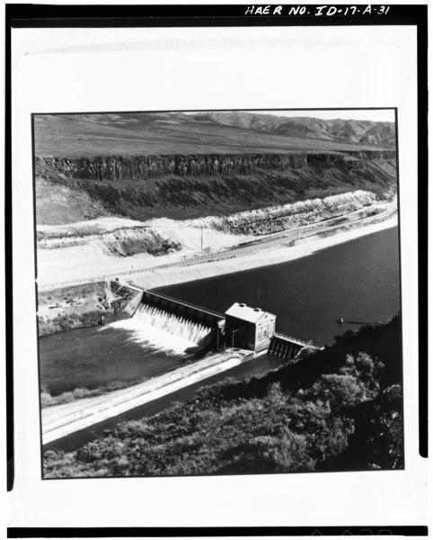 File:AERIAL VIEW OF BOISE DIVERSION DAM. VIEW TO SOUTH. Photocopy of photograph by Glade Walker, U.S. Bureau of Reclamation, Pacific Northwest Region, September 3, 1978. - Boise HAER ID,1-BOISE.V,1-A-31.tif