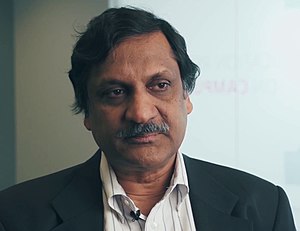 Anant Agarwal in 2015 New America panel.jpg