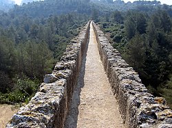 Roman aqueduct Aqüeducte de les Ferreres (Tarragona, 2006)