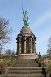 Hermannsdenkmal, höchste Statue Deutschlands und Wahrzeichen des lippischen Landesteils