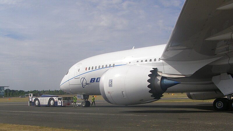 File:B787-2107.jpg