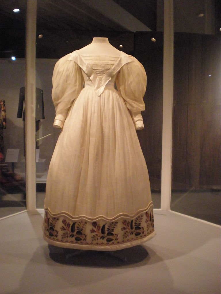 victoria wedding dress