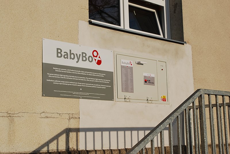 File:BabyBox in Písek (2).JPG