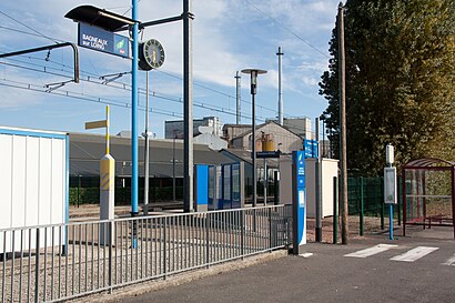 How to get to Gare de Bagneaux-Sur-Loing with public transit - About the place