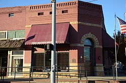 Bank of Booneville Building, South View.JPG