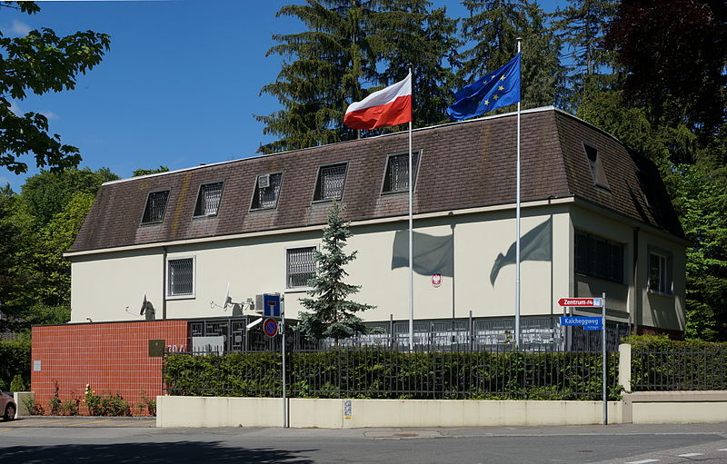 File:Bern Elfenstrasse 20A Embassy of Poland in Switzerland Consular Service DSC01403.jpg