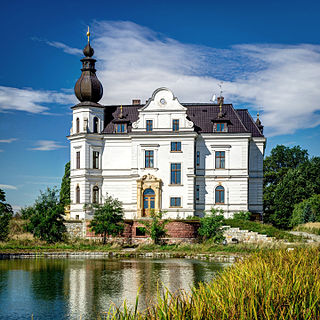 <span class="mw-page-title-main">Biskupice Podgórne</span> Village in Lower Silesian Voivodeship, Poland