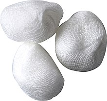 Gauze balls Boule de gaze 01.jpg