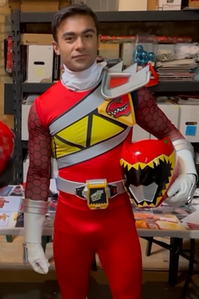 Description de l'image Brennan_Mejia_as_Power_Rangers_in_January_2021_01.png.