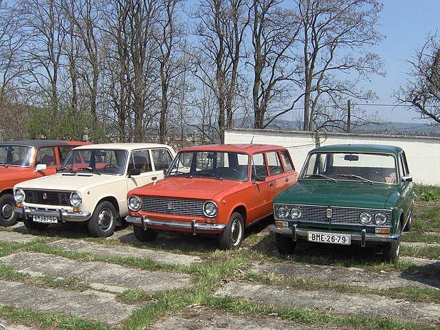 Early VAZ models (left to right): VAZ-2101 (1970), VAZ-2102 (1971) and VAZ-2103 (1972)