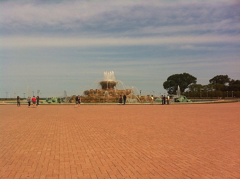 File:Buckingham Fountain (7391847676).jpg