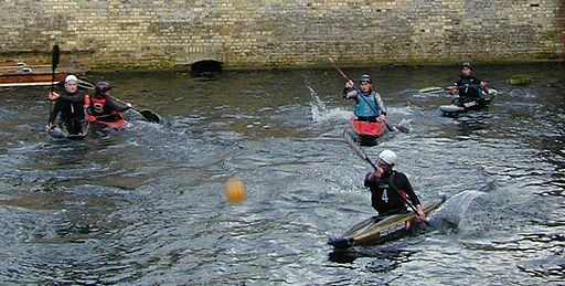 Canoe polo practice