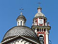 Il campanile e la cupola della chiesa di San Marziano, Carasco, Liguria, Italia