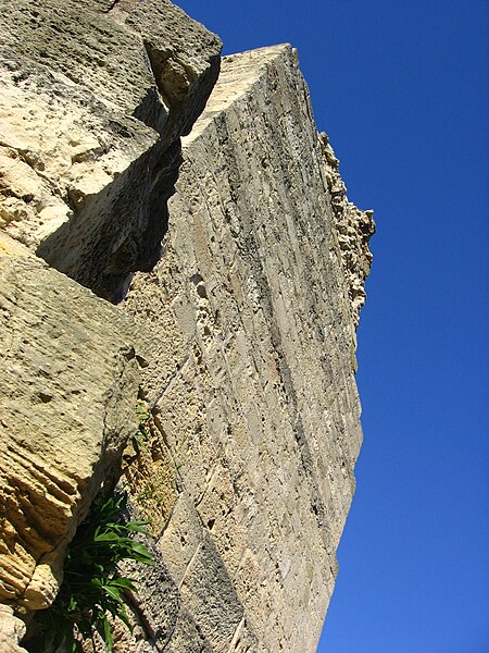 File:Chersonesos Taurica - panoramio - Wolodymyr Lavrynenko (6).jpg