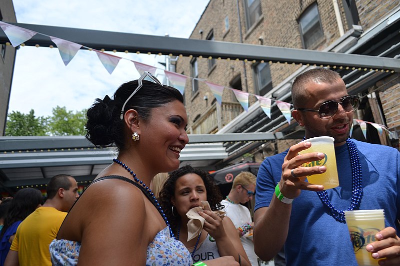 File:Chicago Pride Parade 2012 DSC 0048 (14379113713).jpg