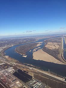 Another aerial view showing the three islands on the Mississippi River