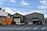 ワイナリー工場（2018年10月10日撮影）