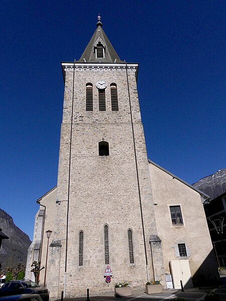 File:Clocher Église Saint-Laurent d'Ugine (avril 2023).JPG