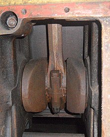Connecting rod in an engine
