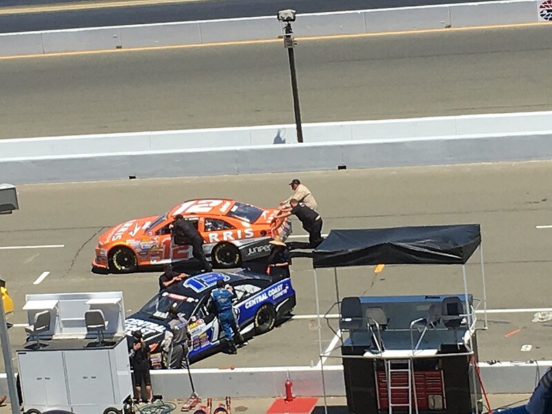 File:Daniel Suarez 2017 Carneros 200.jpg