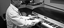 Dextrous playing Rhodes in the studio in 2012 Dex Rhodes B&W.jpg