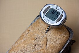 Digitales Thermometer (im Brot)