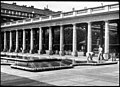 Domaine national du Palais-Royal (ancien Palais Cardinal) - Colonnade ouvrant sur les jardins - Paris - Médiathèque de l'architecture et du patrimoine - APTCF10584.jpg