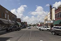 Downtown El Reno Oklahoma 5-31-2014.jpg
