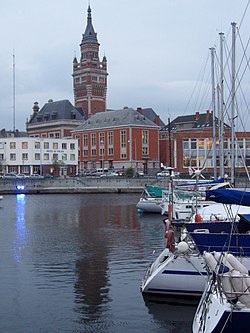 Dunkerque boats and belfry.JPG