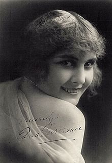 Edna Purviance 4.jpg