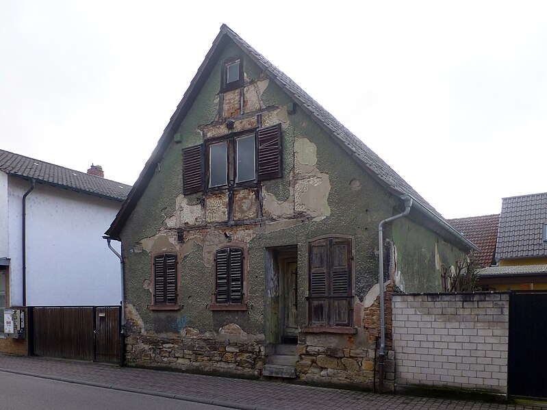 File:Einhausen, Waldstraße 23.jpg