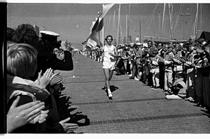 Eröffnungsfeier der Segelolympiade 1972 in Schilksee (Kiel 4.305).jpg