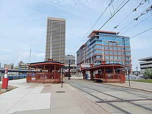 Erie Canal Harbor station - juni 2015.JPG