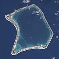Satellietopname van Fangataufa, een atol in Frans-Polynesië. Deze eilanden zijn te radioactief voor menselijke bewoning.