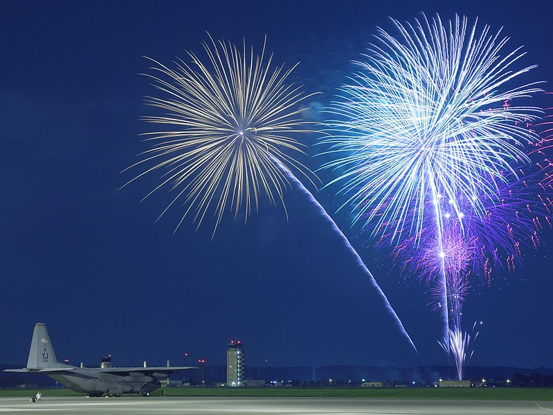 File:Fireworks over Yokota Air Base, Japan, July 4, 2009.jpg