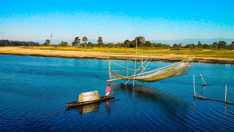 File:Fishermen life.jpg