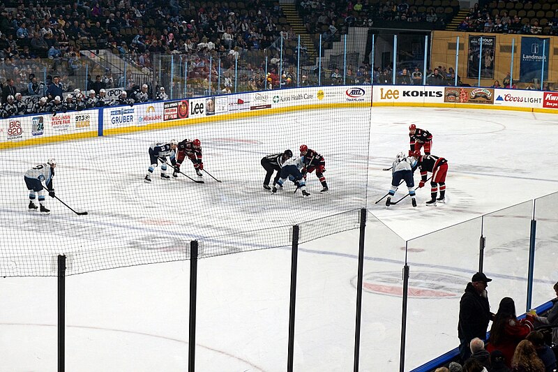 File:Grand Rapids Griffins vs. Milwaukee Admirals November 2023 19 (face-off).jpg