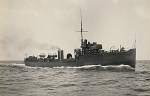 HMS Kale в море (15624464118) .jpg