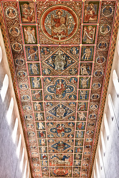 The wooden ceiling, together with the wooden ceilings of Zillis (Switzerland) and Dädesjö (Sweden), is one of the few monumental panel paintings of th