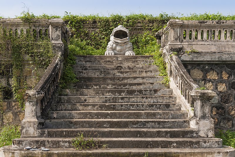 File:Hue Vietnam Citadel-of-Huế-09.jpg