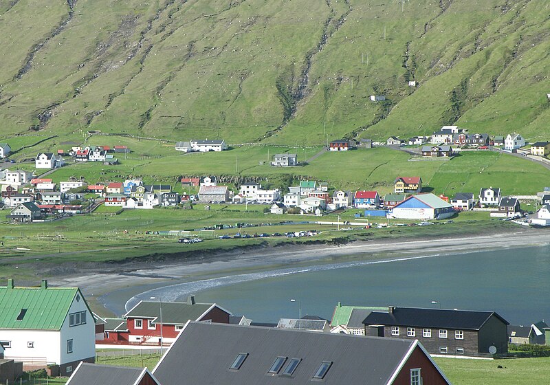 File:Hvalba Football Field A Skorinum.jpg