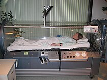 Pacijent u jednomestnoj hiperbaričnoj komori